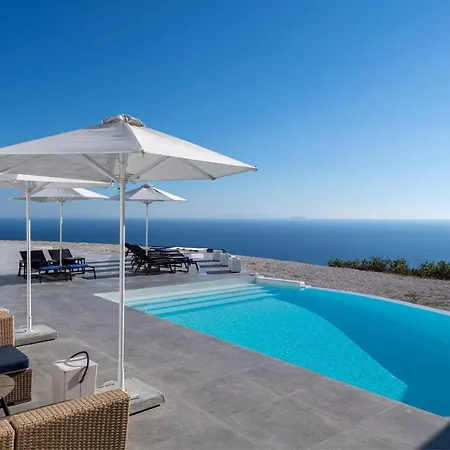 Luxurious Santorini Escape Villa Imerovigli Private Infinity Pool Breathtaking Aegean Views Apartment