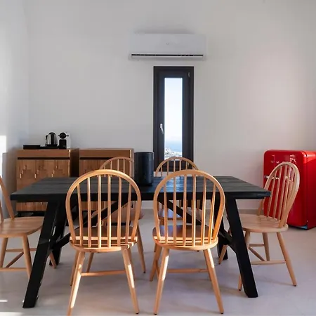 Apartment Luxurious Santorini Escape Villa Imerovigli Private Infinity Pool Breathtaking Aegean Views *
