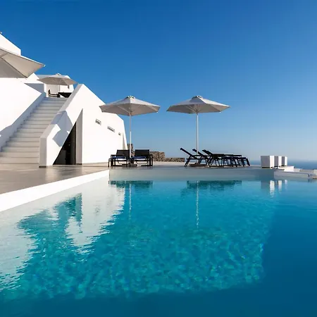 Luxurious Santorini Escape Villa Imerovigli Private Infinity Pool Breathtaking Aegean Views *