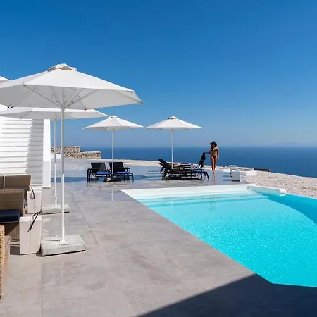 Luxurious Santorini Escape Villa Imerovigli Private Infinity Pool Breathtaking Aegean Views Апартаменты Vourvoulos